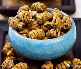 每天堅(jiān)持吃鐵皮石斛,輕松邁進(jìn)100歲大門